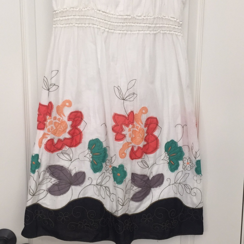 Dress - Picture 3 of 6
